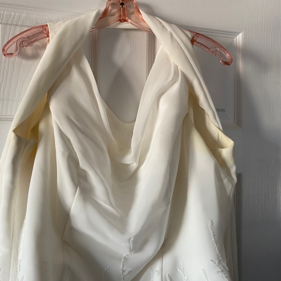 Bella Formals Ivory Wedding Dress - Picture 2 of 8